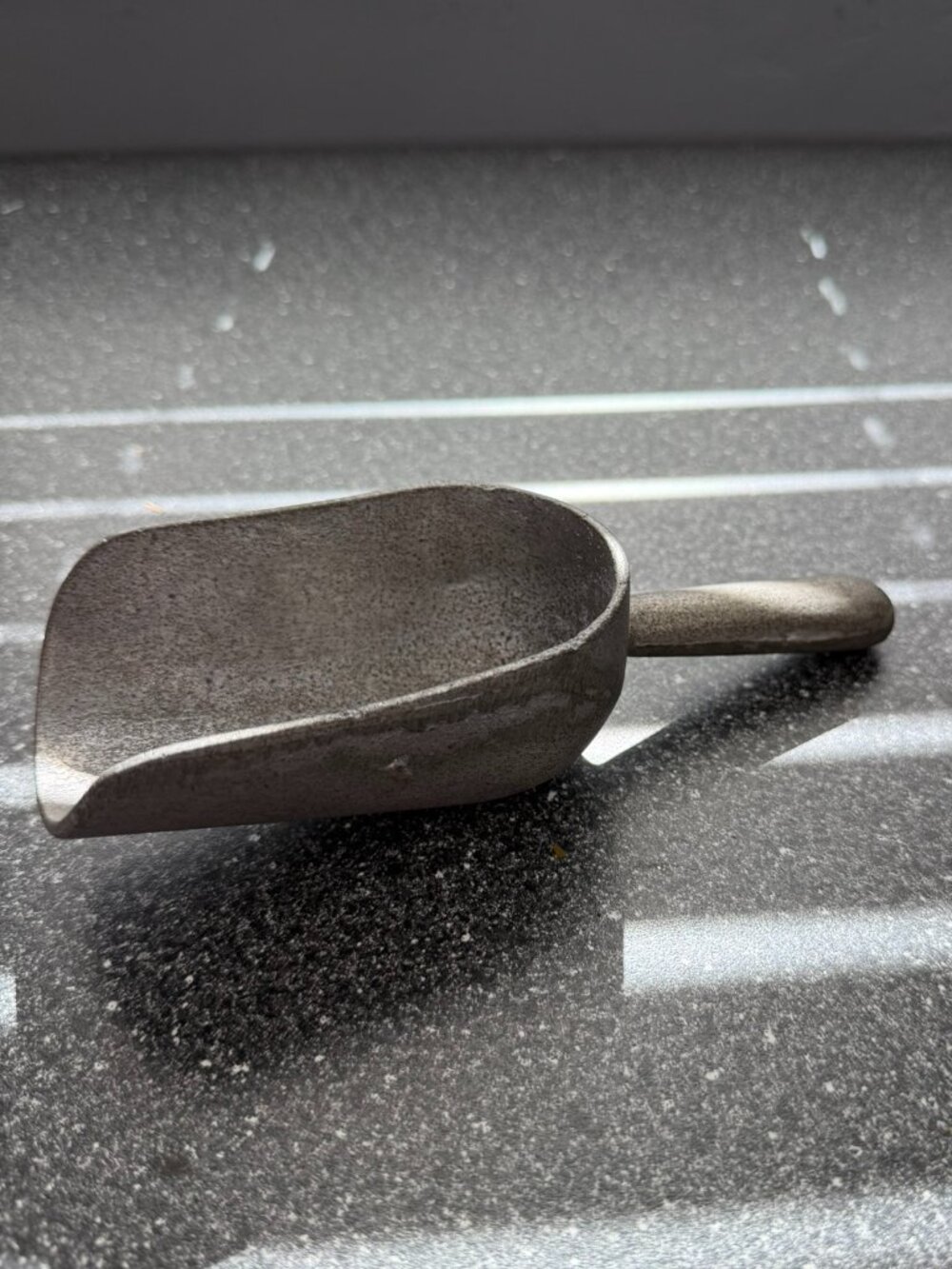 Vintage Metal Utility Scoop 8" Grain Coffee Flour Primitive Farmhouse Kitchen
